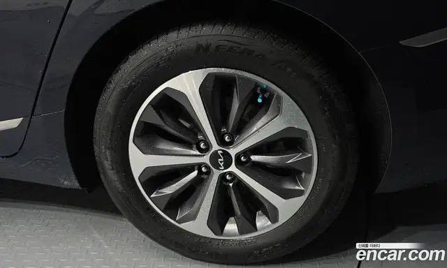 Kia K8 2022 1.6 автомат (гидро), миниатюра 7 Kia K8 2022 1.6 автомат (гидро), миниатюра 7