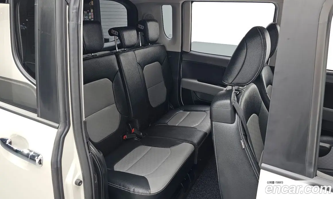 Kia Ray 2021 1.0 автомат (гидро), фото 17