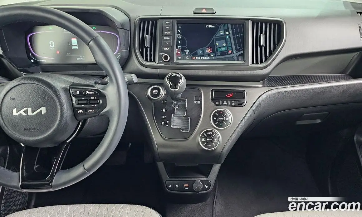 Kia Ray 2022 1.0 автомат (гидро), фото 19