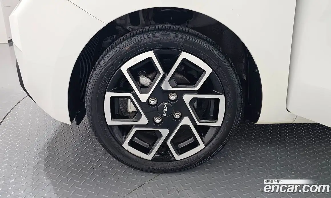 Kia Ray 2022 1.0 автомат (гидро), фото 5