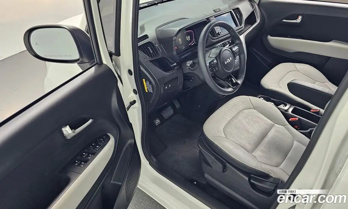 Kia Ray 2022 1.0 автомат (гидро), фото 10