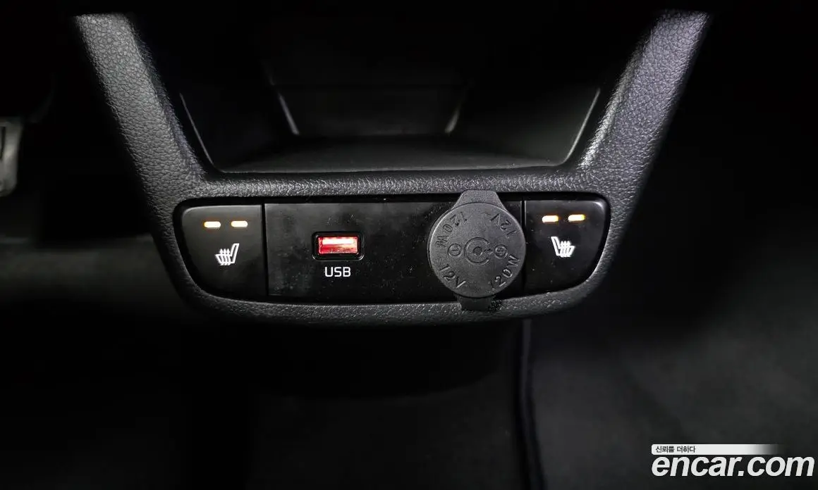 Kia Ray 2023 1.0 автомат (гидро), фото 16