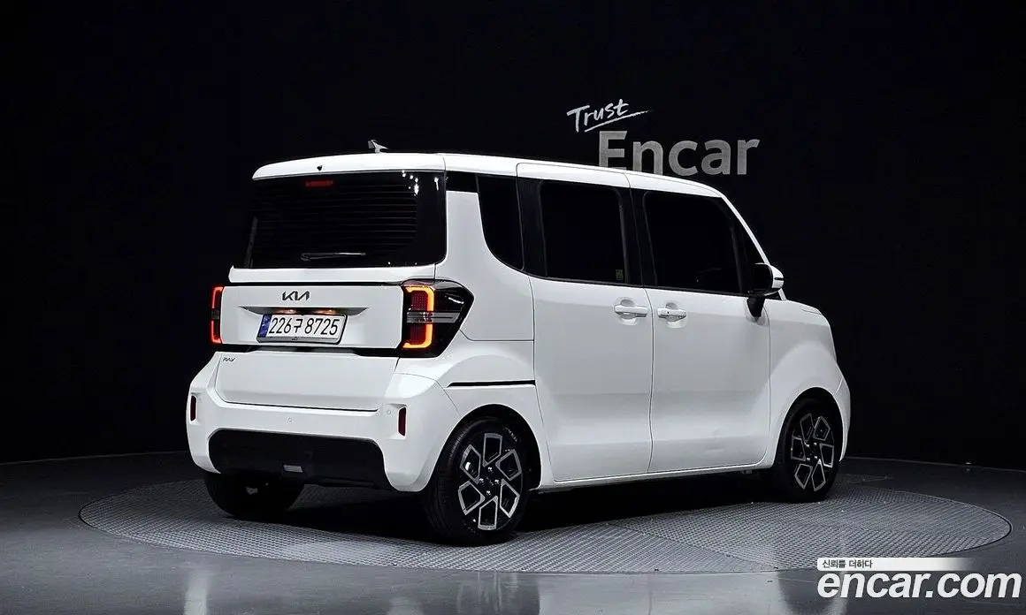 Kia Ray 2024 1.0 автомат (гидро), фото 2 Kia Ray 2024 1.0 автомат (гидро), фото 2