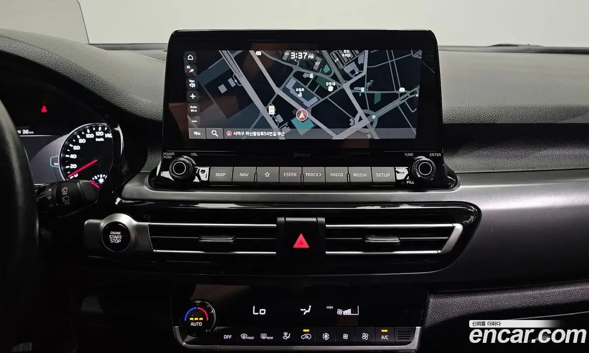 Kia Seltos 2020 1.6 автомат (гидро), фото 14 Kia Seltos 2020 1.6 автомат (гидро), фото 14