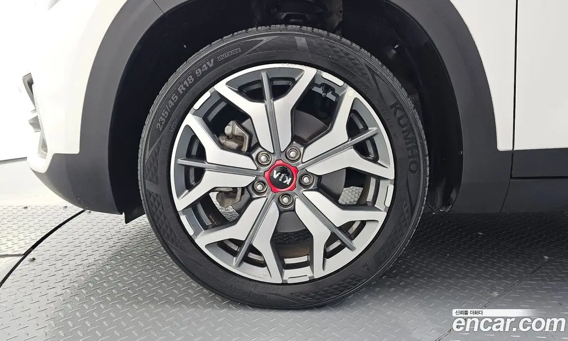Kia Seltos 2020 1.6 автомат (гидро), фото 5 Kia Seltos 2020 1.6 автомат (гидро), фото 5