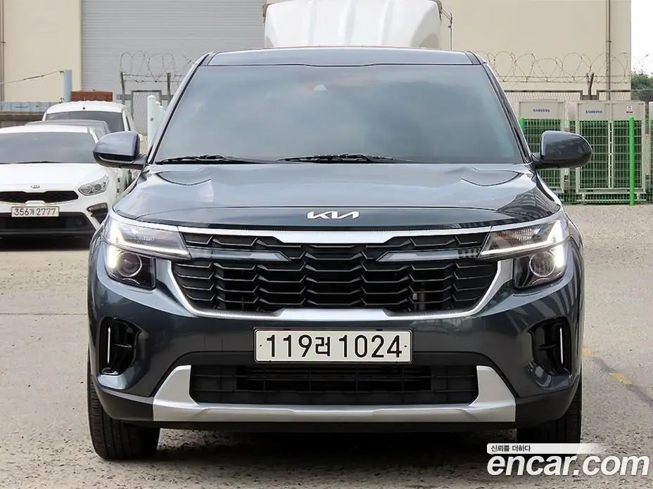 Kia Seltos 2024 1.6 автомат (гидро), фото 1 Kia Seltos 2024 1.6 автомат (гидро), фото 1