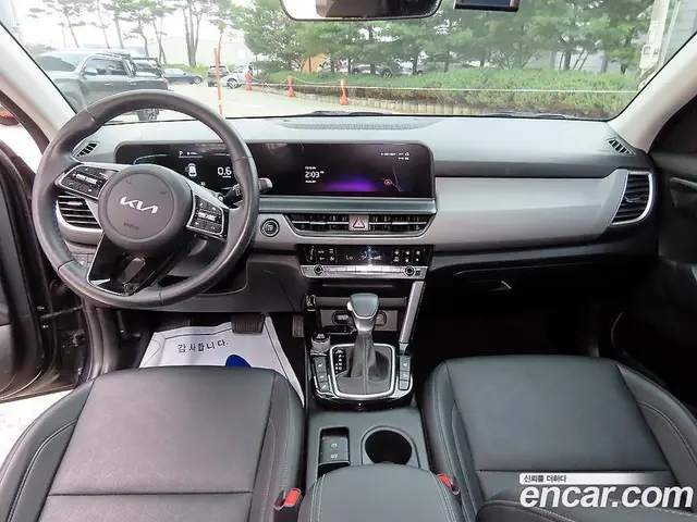 Kia Seltos 2024 1.6 автомат (гидро), миниатюра 7 Kia Seltos 2024 1.6 автомат (гидро), миниатюра 7