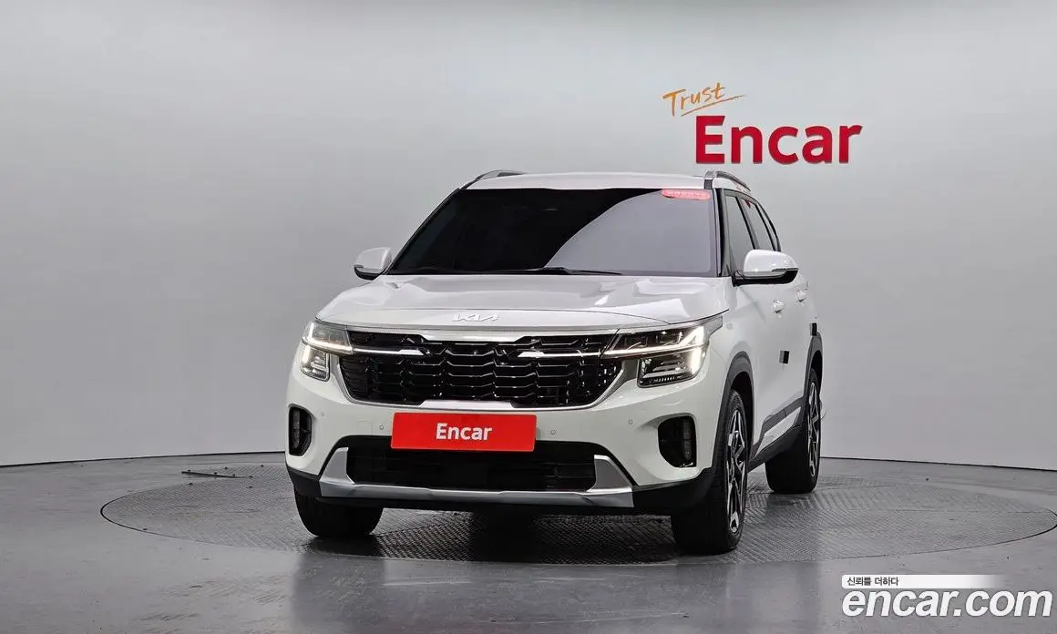 Kia Seltos 2024 1.6 автомат (гидро), фото 2 Kia Seltos 2024 1.6 автомат (гидро), фото 2