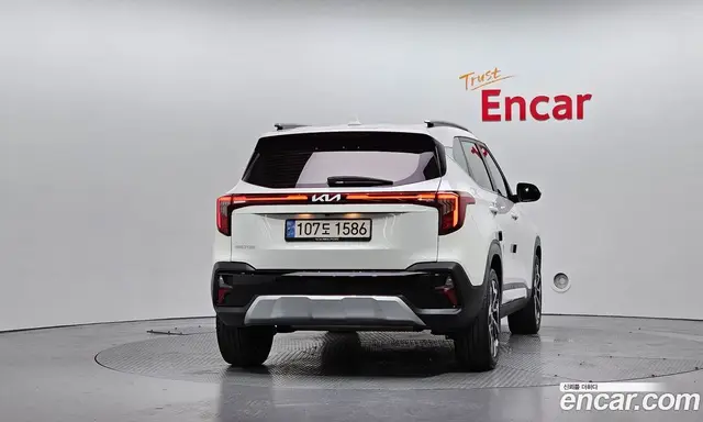 Kia Seltos 2024 1.6 автомат (гидро), миниатюра 3 Kia Seltos 2024 1.6 автомат (гидро), миниатюра 3