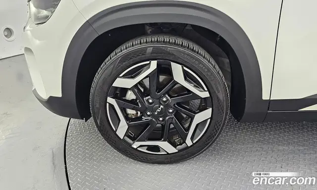 Kia Seltos 2024 1.6 автомат (гидро), миниатюра 4 Kia Seltos 2024 1.6 автомат (гидро), миниатюра 4
