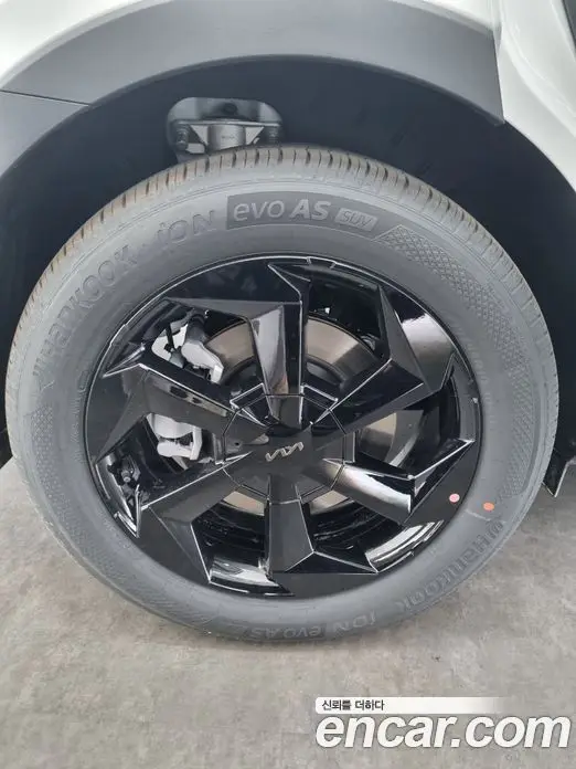 Kia Sorento 2026 1.6 автомат (гидро), фото 17 Kia Sorento 2026 1.6 автомат (гидро), фото 17