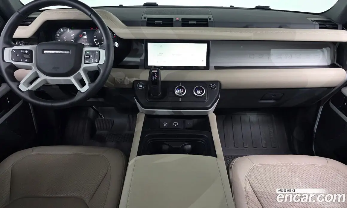 Land Rover Defender 2024 3.0 автомат (гидро), фото 10 Land Rover Defender 2024 3.0 автомат (гидро), фото 10