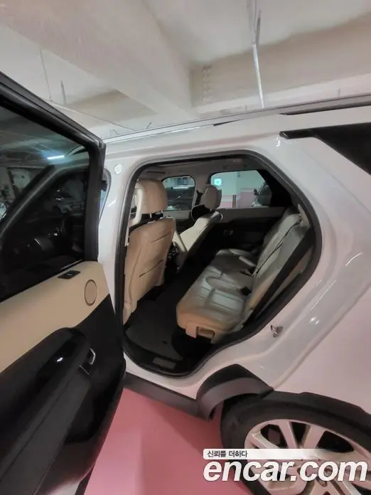 Land Rover Discovery 2019 3.0 автомат (гидро), миниатюра 5 Land Rover Discovery 2019 3.0 автомат (гидро), миниатюра 5