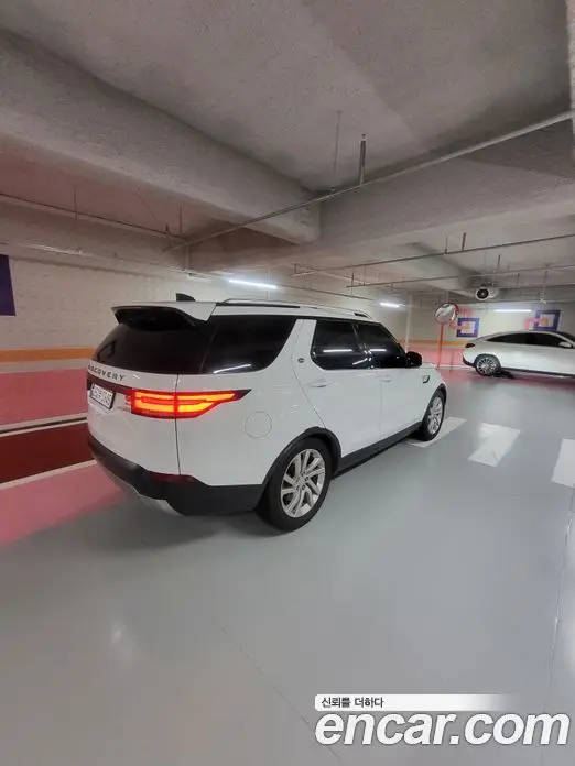 Land Rover Discovery 2019 3.0 автомат (гидро), фото 8 Land Rover Discovery 2019 3.0 автомат (гидро), фото 8