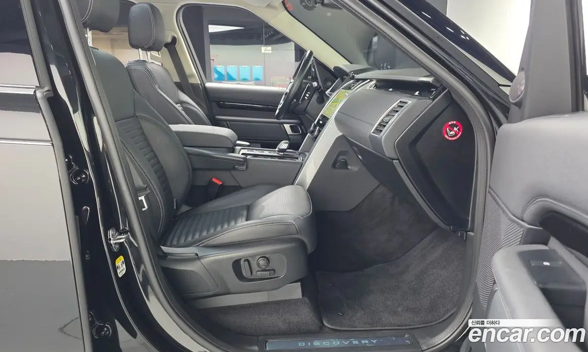 Land Rover Discovery 2021 3.0 автомат (гидро), фото 11 Land Rover Discovery 2021 3.0 автомат (гидро), фото 11