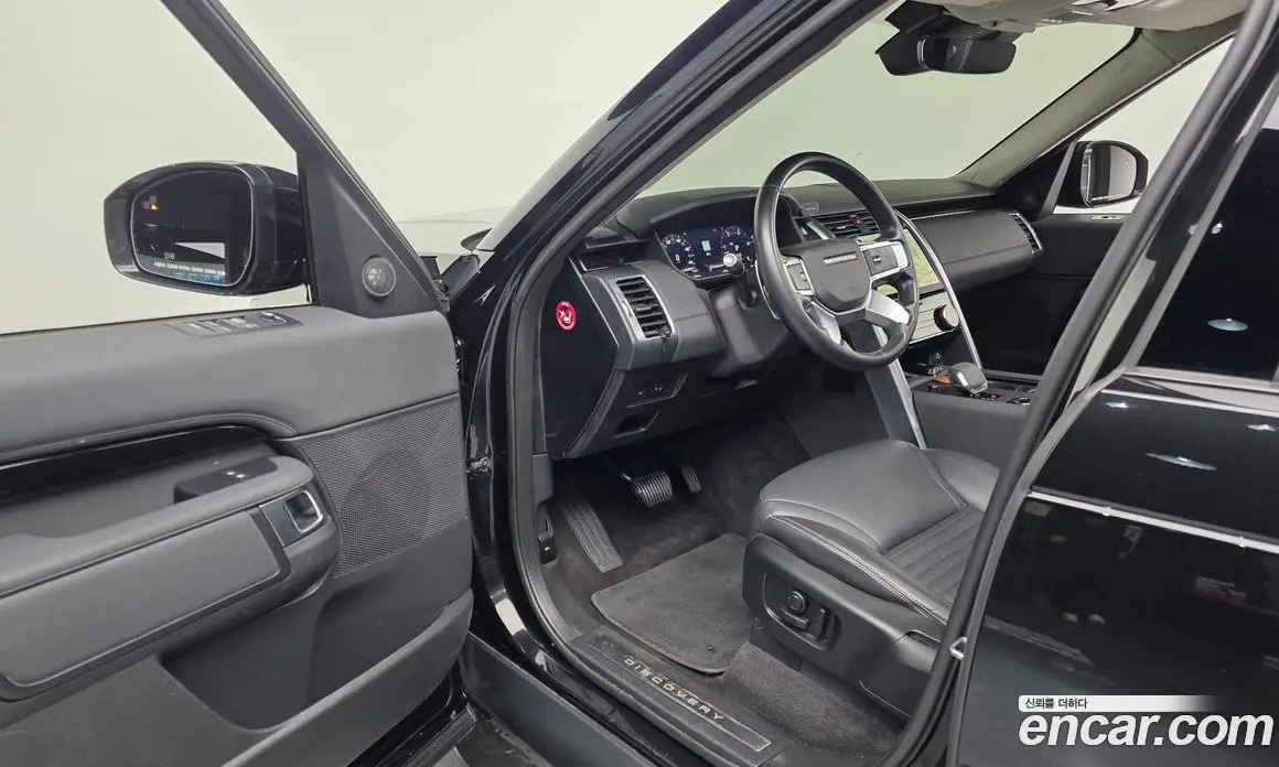 Land Rover Discovery 2021 3.0 автомат (гидро), фото 10 Land Rover Discovery 2021 3.0 автомат (гидро), фото 10