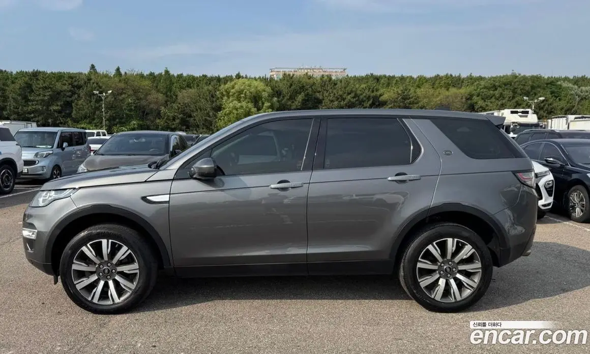 Land Rover Discovery Sport 2018 2.0 автомат (гидро), фото 11 Land Rover Discovery Sport 2018 2.0 автомат (гидро), фото 11