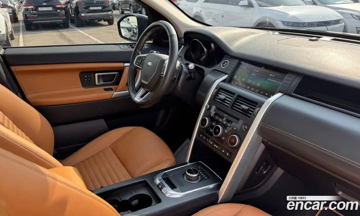 Land Rover Discovery Sport 2018 2.0 автомат (гидро), фото 10 Land Rover Discovery Sport 2018 2.0 автомат (гидро), фото 10