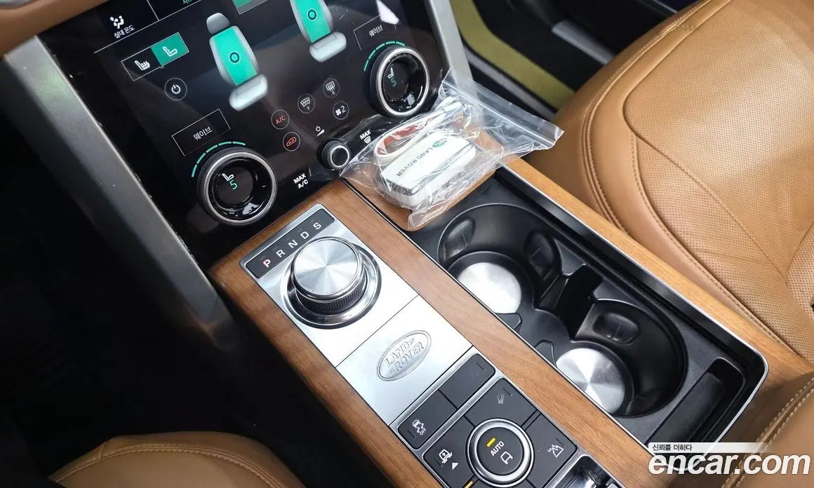 Land Rover Range Rover 2018 4.4 автомат (гидро), фото 11 Land Rover Range Rover 2018 4.4 автомат (гидро), фото 11