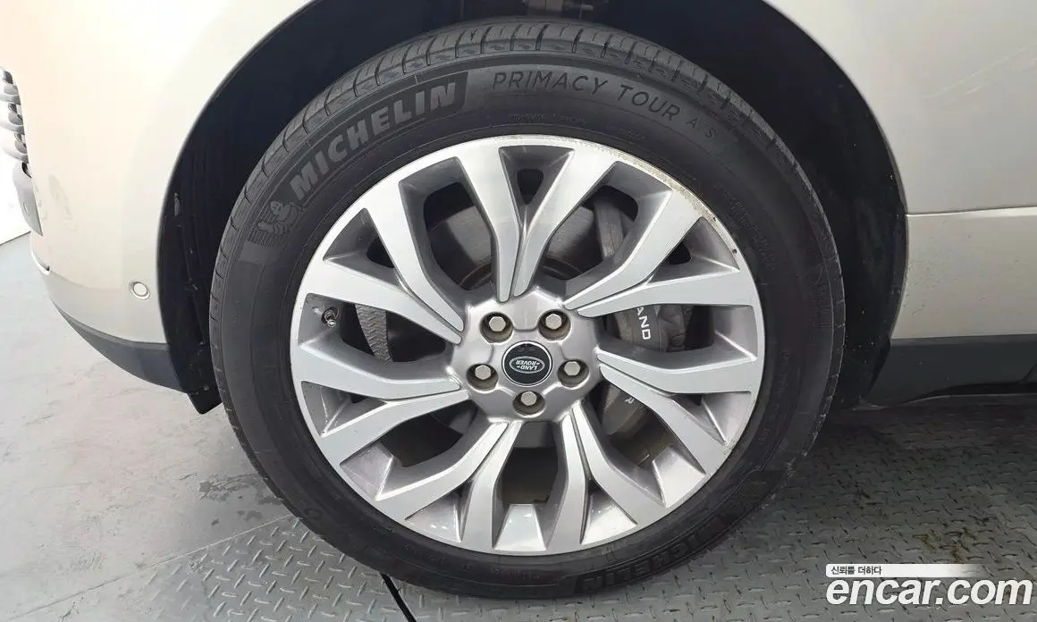 Land Rover Range Rover 2018 4.4 автомат (гидро), фото 4 Land Rover Range Rover 2018 4.4 автомат (гидро), фото 4