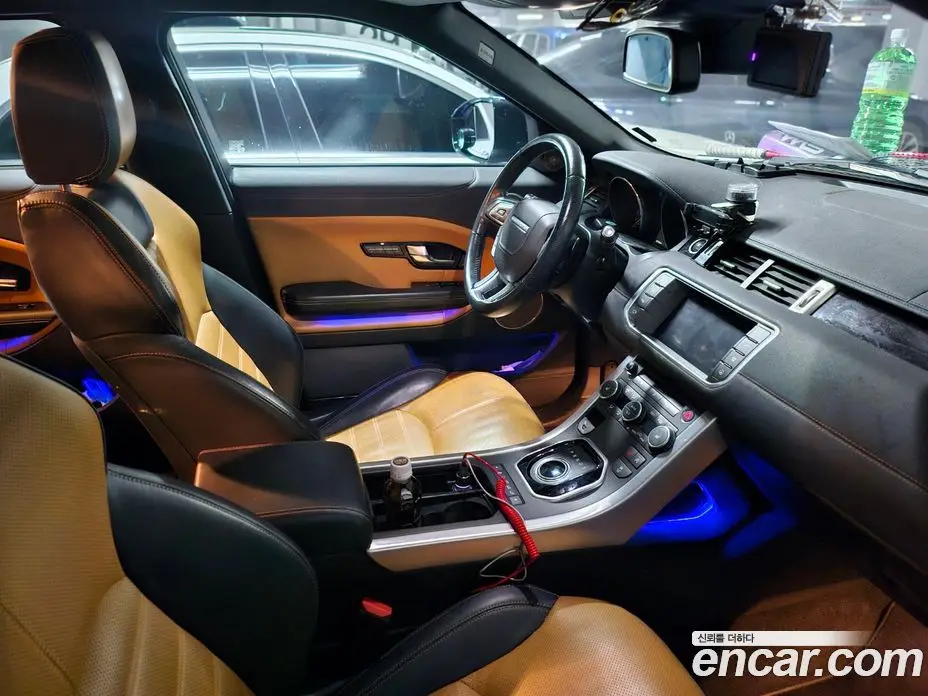 Land Rover Range Rover Evoque 2016 2.0 автомат (гидро), фото 7 Land Rover Range Rover Evoque 2016 2.0 автомат (гидро), фото 7