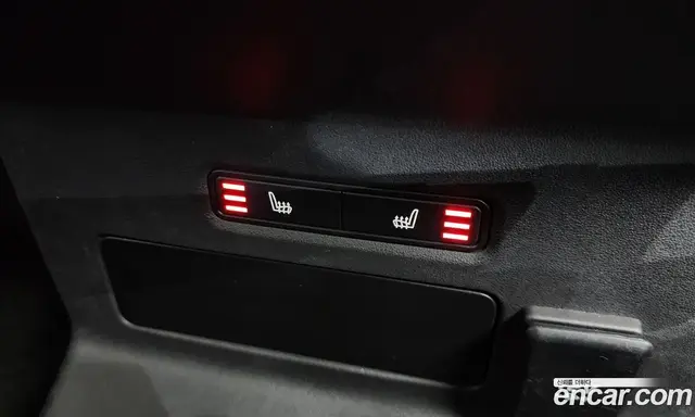 Land Rover Range Rover Velar 2019 2.0 автомат (гидро), миниатюра 12