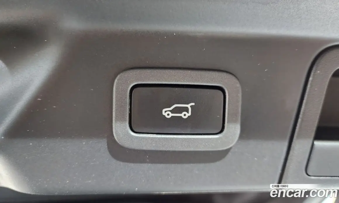Land Rover Range Rover Velar 2019 2.0 автомат (гидро), фото 17