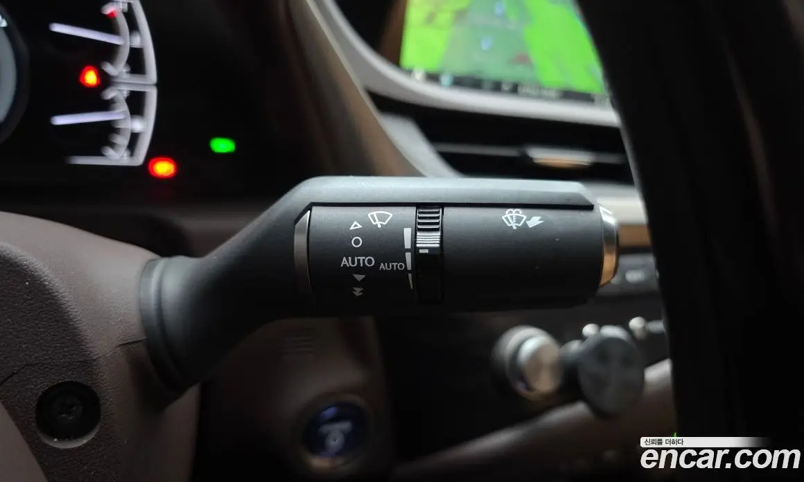 Lexus ES 2021 2.5 автомат (гидро), фото 23 Lexus ES 2021 2.5 автомат (гидро), фото 23