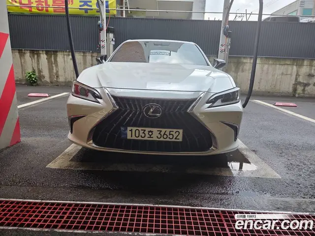 Lexus ES 2023 2.5 автомат (вариатор), миниатюра 2 Lexus ES 2023 2.5 автомат (вариатор), миниатюра 2