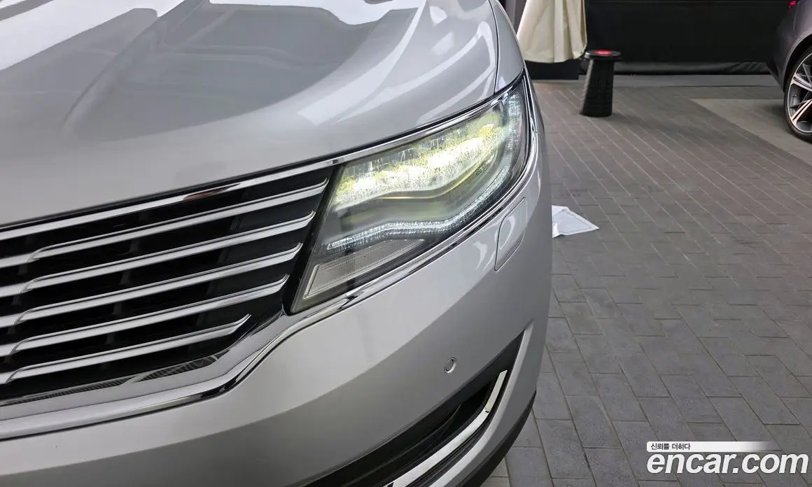 Lincoln MKX 2017 2.7 автомат (гидро), фото 8 Lincoln MKX 2017 2.7 автомат (гидро), фото 8