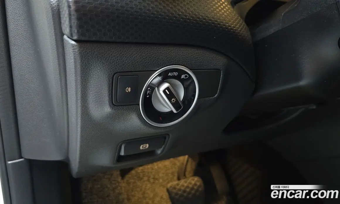 Mercedes-Benz A-Class 2017 1.6 автомат (гидро), фото 18