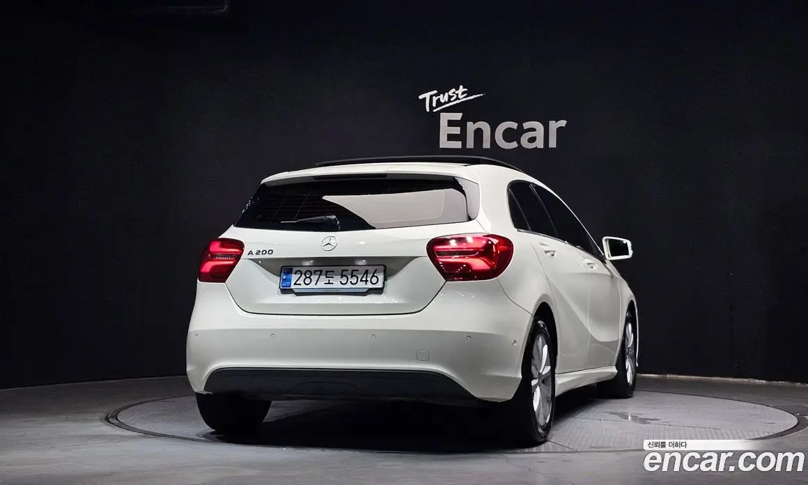 Mercedes-Benz A-Class 2017 1.6 автомат (гидро), фото 4