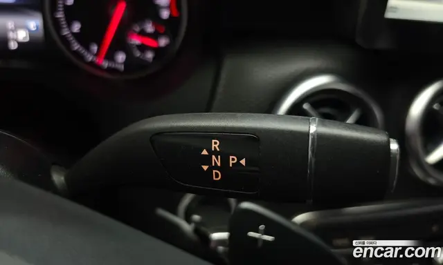 Mercedes-Benz A-Class 2017 1.6 автомат (гидро), миниатюра 9