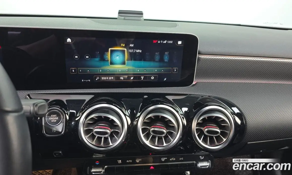 Mercedes-Benz A-Class 2020 2.0 автомат (гидро), фото 13