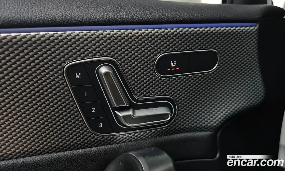 Mercedes-Benz A-Class 2021 2.0 автомат (гидро), фото 22