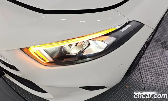 Mercedes-Benz A-Class 2021 2.0 автомат (гидро), миниатюра 7