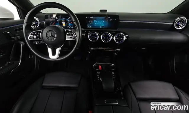 Mercedes-Benz A-Class 2021 2.0 автомат (гидро), миниатюра 9