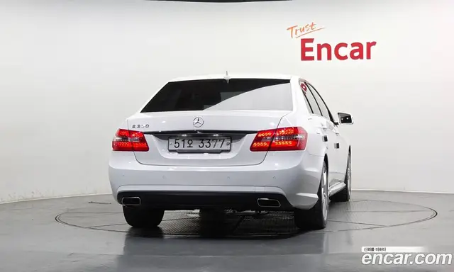 Mercedes-Benz E-Class 2013 3.5 автомат (гидро), миниатюра 4