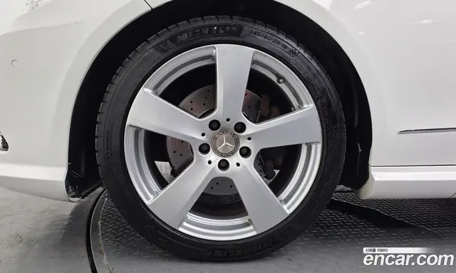 Mercedes-Benz E-Class 2013 3.5 автомат (гидро), миниатюра 5