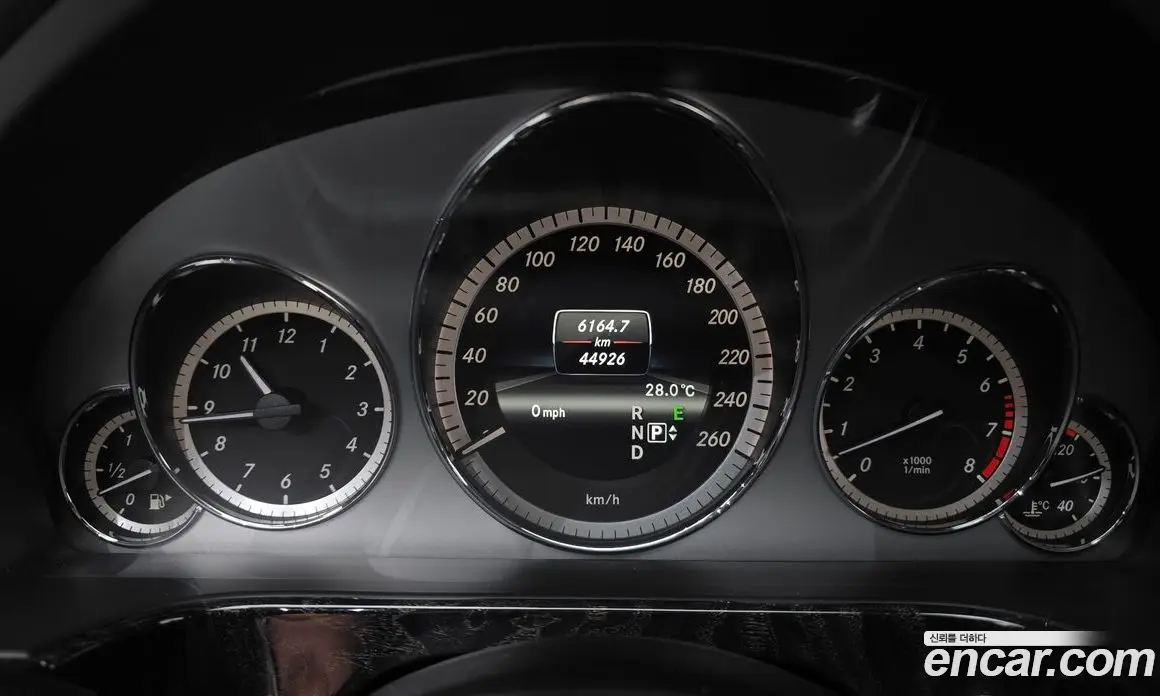 Mercedes-Benz E-Class 2013 3.5 автомат (гидро), фото 8