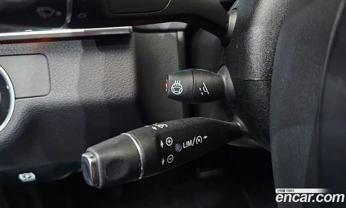 Mercedes-Benz E-Class 2015 3.5 автомат (гидро), фото 20 Mercedes-Benz E-Class 2015 3.5 автомат (гидро), фото 20