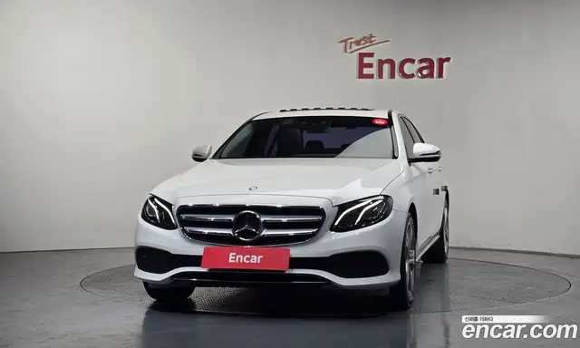 Mercedes-Benz E-Class 2016 2.0 автомат (гидро), миниатюра 3 Mercedes-Benz E-Class 2016 2.0 автомат (гидро), миниатюра 3