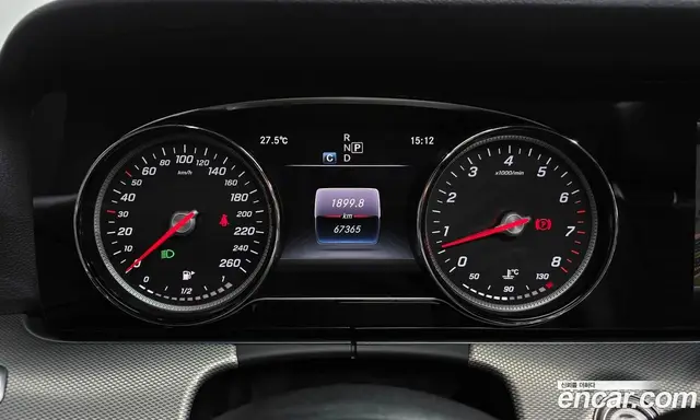 Mercedes-Benz E-Class 2016 2.0 автомат (гидро), миниатюра 8 Mercedes-Benz E-Class 2016 2.0 автомат (гидро), миниатюра 8
