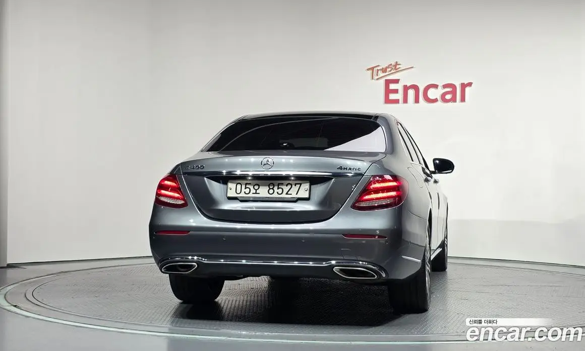 Mercedes-Benz E-Class 2017 3.0 автомат (гидро), фото 4