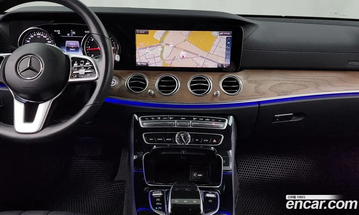 Mercedes-Benz E-Class 2019 1.9 автомат (гидро), фото 14 Mercedes-Benz E-Class 2019 1.9 автомат (гидро), фото 14