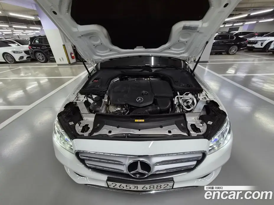 Mercedes-Benz E-Class 2020 1.9 автомат (гидро), фото 6 Mercedes-Benz E-Class 2020 1.9 автомат (гидро), фото 6