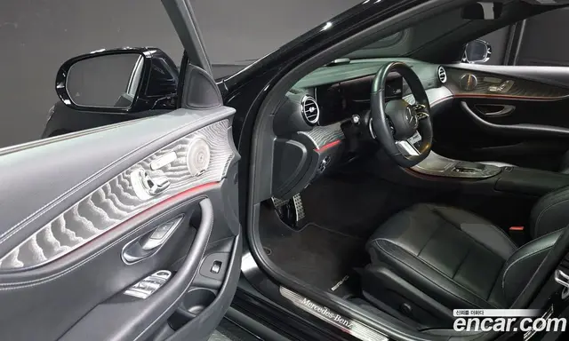 Mercedes-Benz E-Class 2021 2.0 автомат (гидро), миниатюра 10
