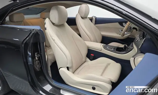 Mercedes-Benz E-Class 2023 2.0 автомат (гидро), миниатюра 12