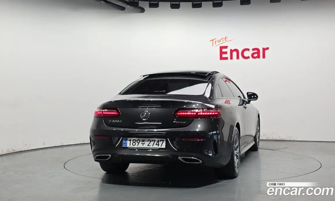 Mercedes-Benz E-Class 2023 2.0 автомат (гидро), фото 4
