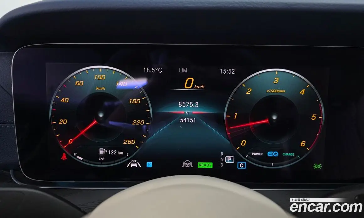 Mercedes-Benz E-Class 2023 2.0 автомат (гидро), фото 8